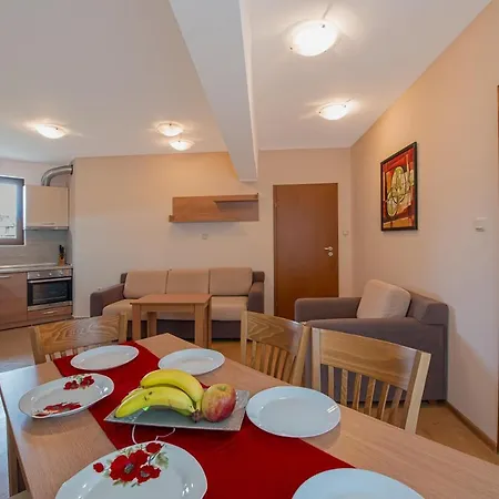 Chateau Del Mar Apartment Slantschew brjag