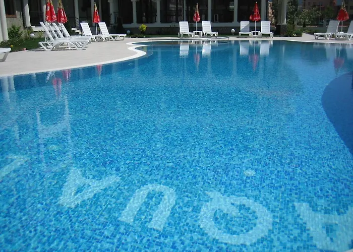 Chateau Del Mar Daire