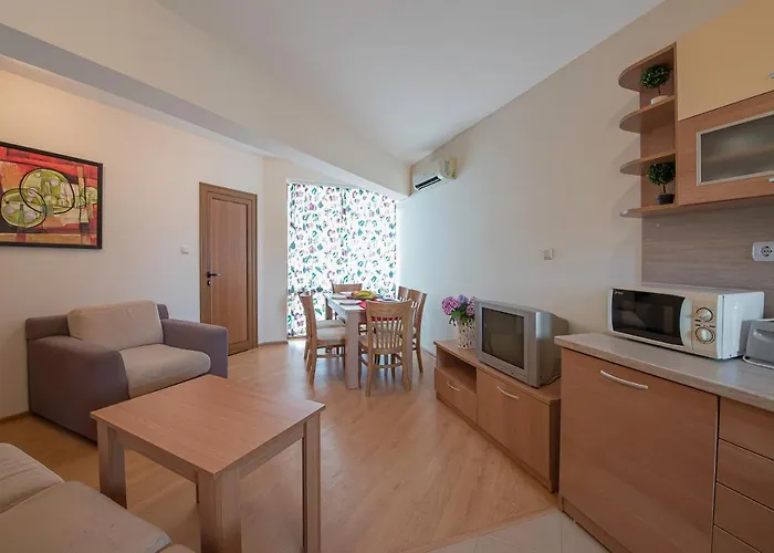 Chateau Del Mar * Sunny Beach