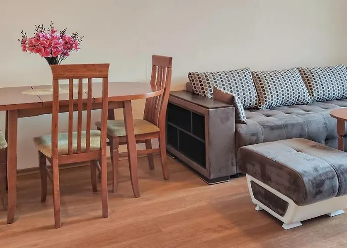 Chateau Del Mar Daire *