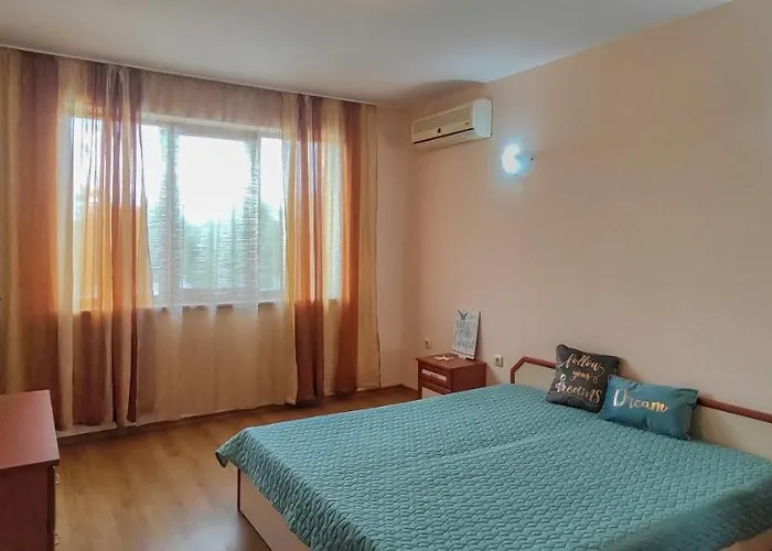 Chateau Del Mar Daire