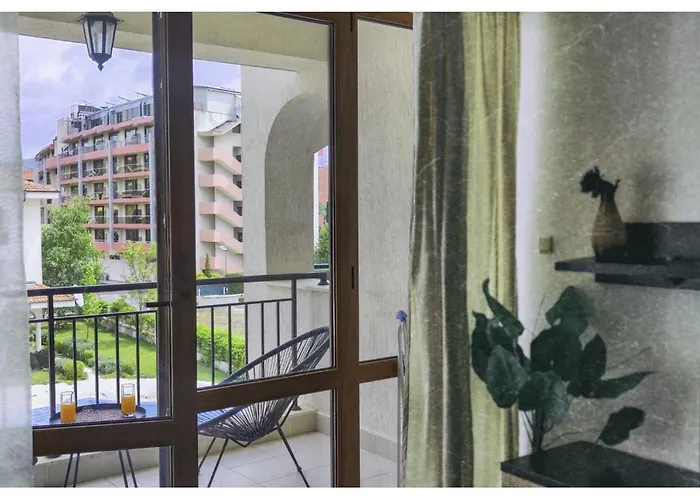 Chateau Del Mar * Sunny Beach