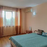 Chateau Del Mar شقة