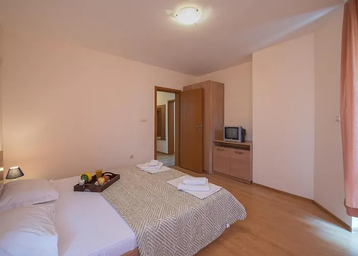 Chateau Del Mar Apartman Napospart