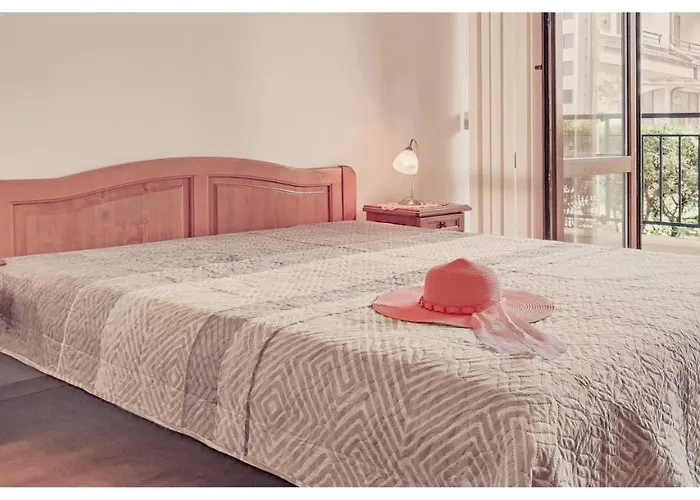 Chateau Del Mar Apartman Napospart